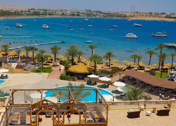 Marina Resort 4*