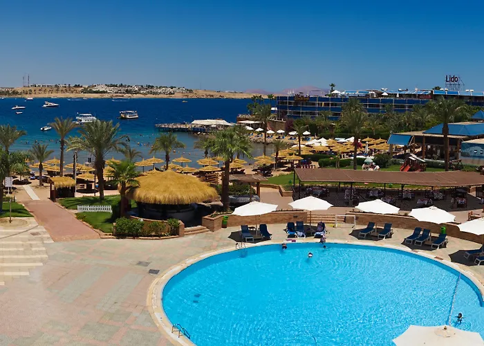 Marina Resort 4*