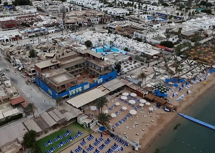 Marina Resort
